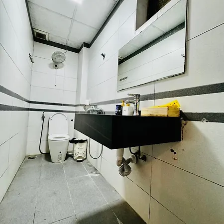 Il Divo Hostel & Spa 61 Bat Su Hanoi Exterior photo